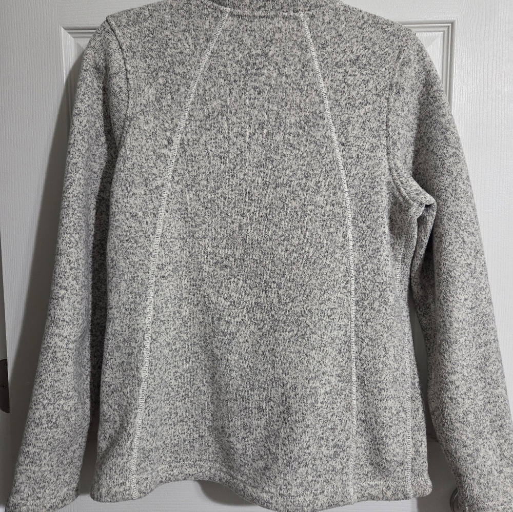 The North Face Women's Gray/Cream Fleece Jacket - Picture 5 of 5
